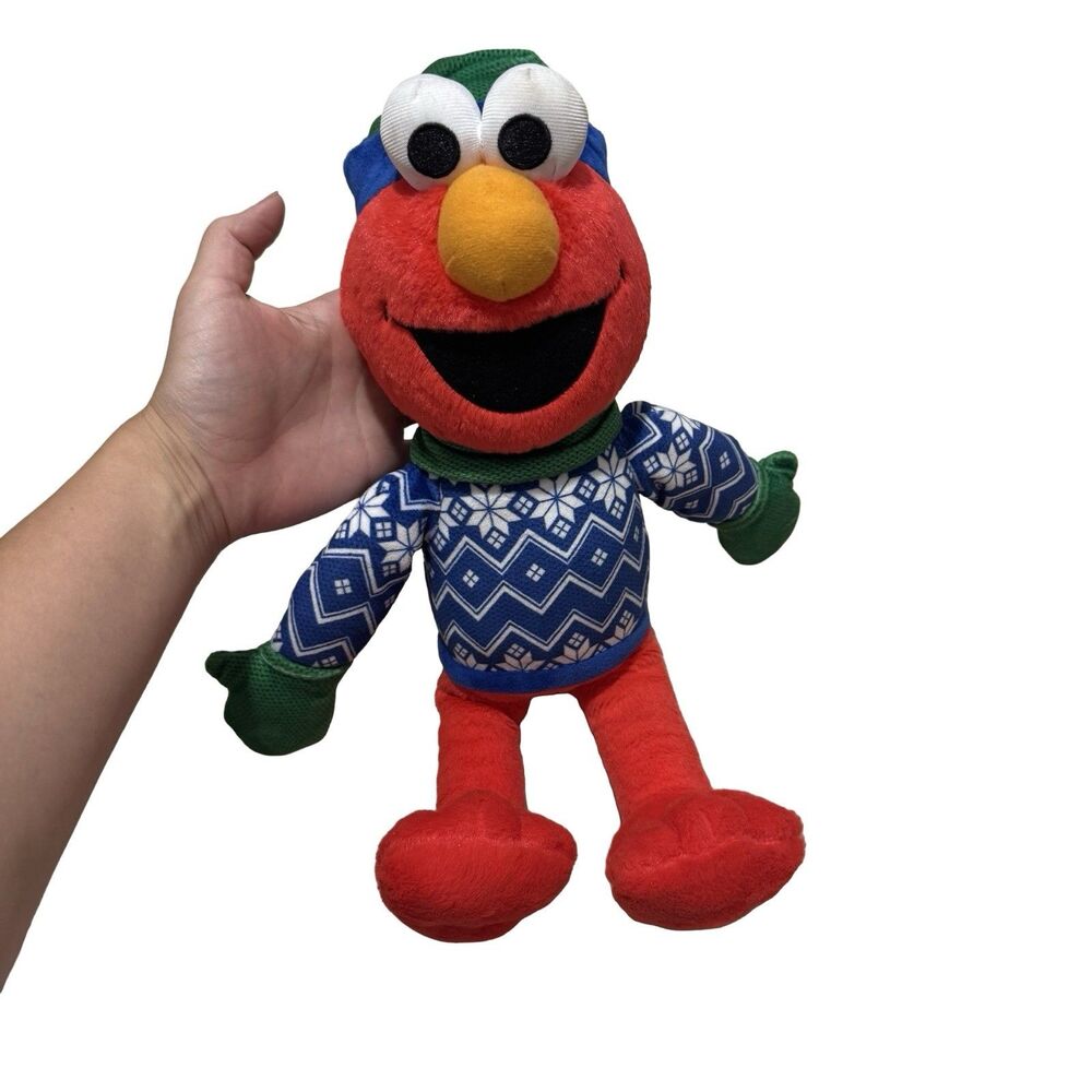 Macy's EXCLUSIVE  - SESAME STREETS Elmo Plush Winter‎ Christmas Stuffed Animal